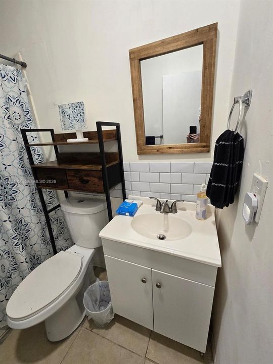 For Rent: $1,500 (1 beds, 1 baths, 2261 Square Feet)