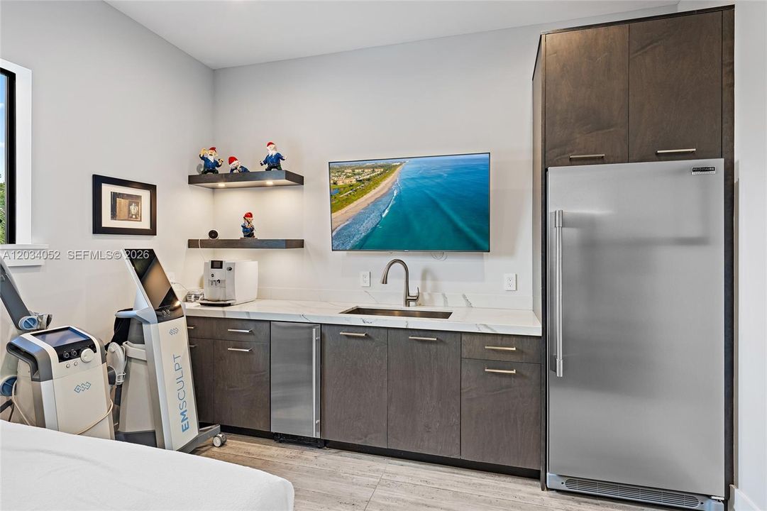 For Sale: $11,000,000 (4 beds, 4 baths, 5913 Square Feet)