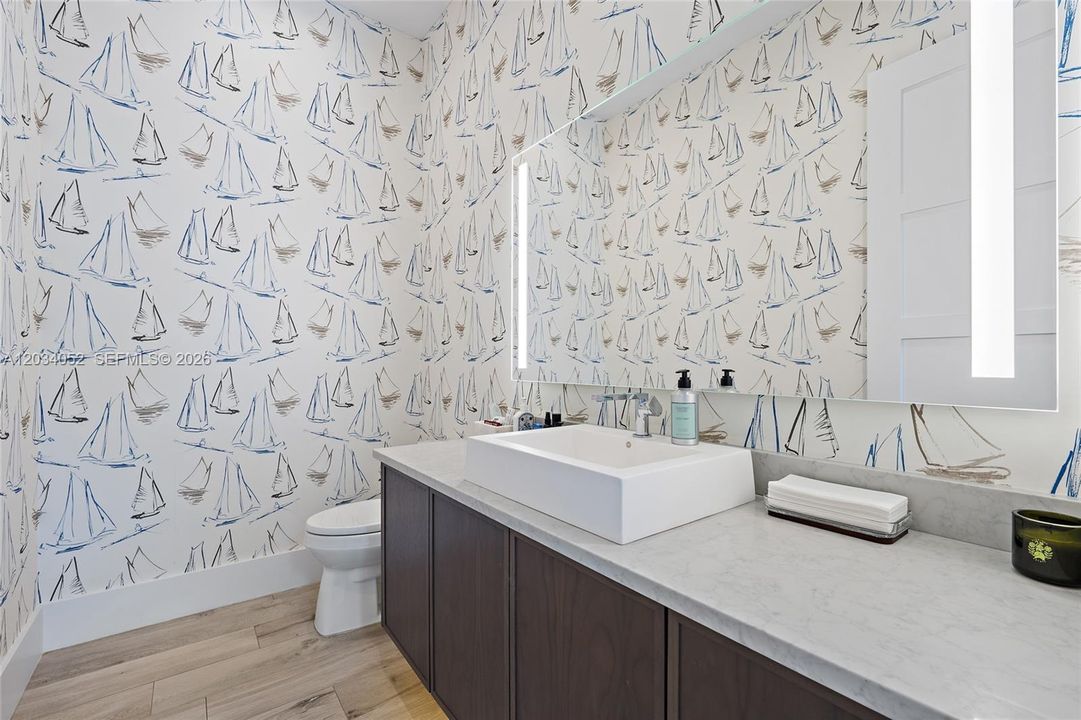 For Sale: $11,000,000 (4 beds, 4 baths, 5913 Square Feet)
