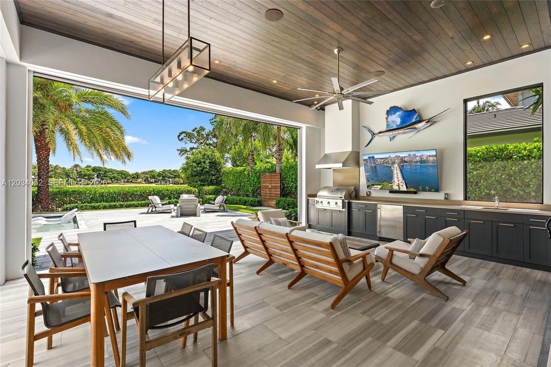 For Sale: $11,000,000 (4 beds, 4 baths, 5913 Square Feet)