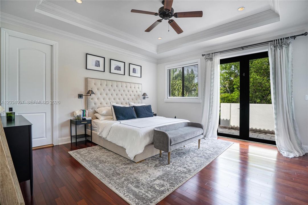 For Sale: $2,495,000 (4 beds, 3 baths, 3249 Square Feet)