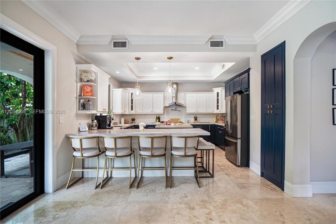 For Sale: $2,495,000 (4 beds, 3 baths, 3249 Square Feet)