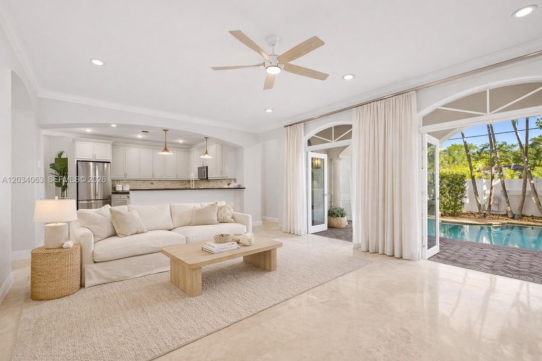 This image has been virtually staged and enhanced to illustrate potential design and layout.