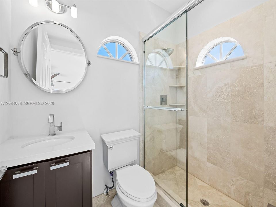 For Rent: $12,500 (4 beds, 5 baths, 3937 Square Feet)