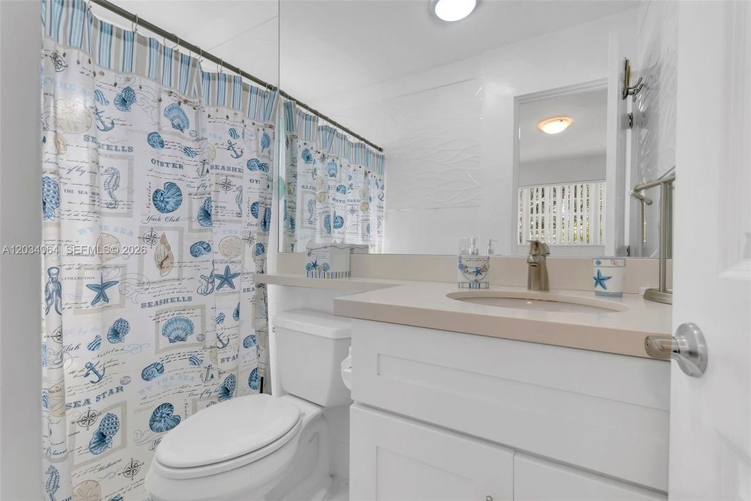 For Sale: $530,000 (3 beds, 2 baths, 1106 Square Feet)