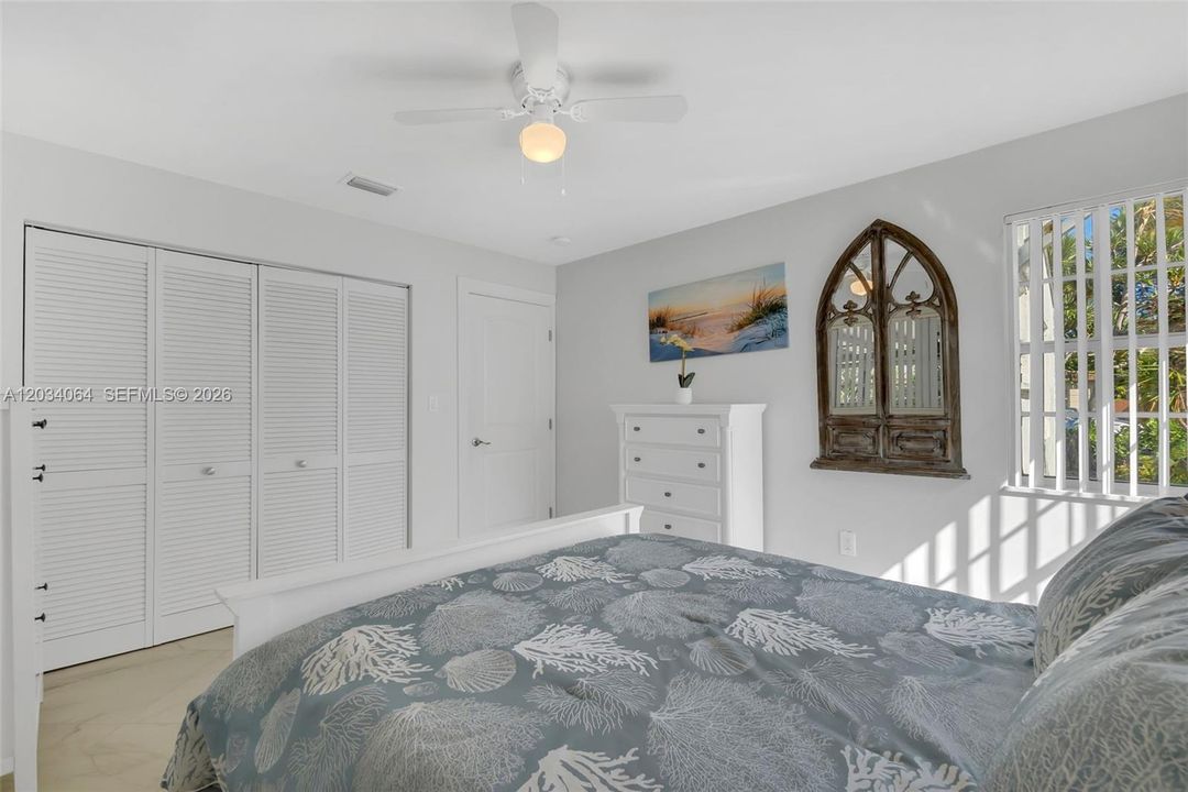For Sale: $530,000 (3 beds, 2 baths, 1106 Square Feet)