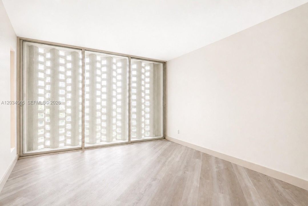 For Sale: $615,000 (2 beds, 2 baths, 1517 Square Feet)
