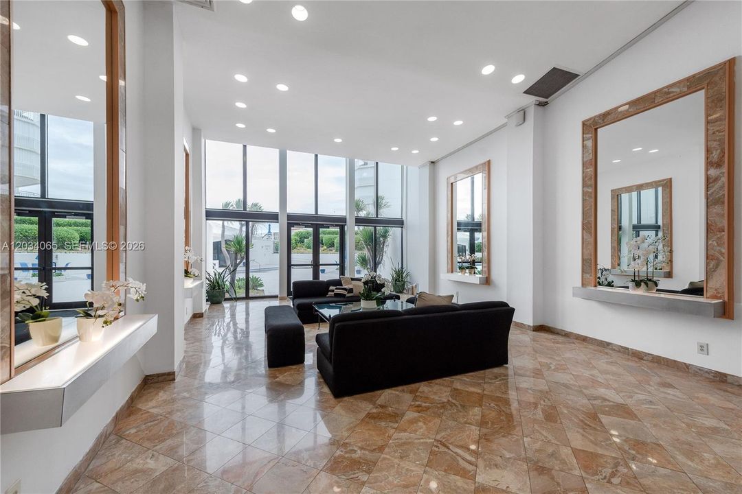 For Sale: $615,000 (2 beds, 2 baths, 1517 Square Feet)