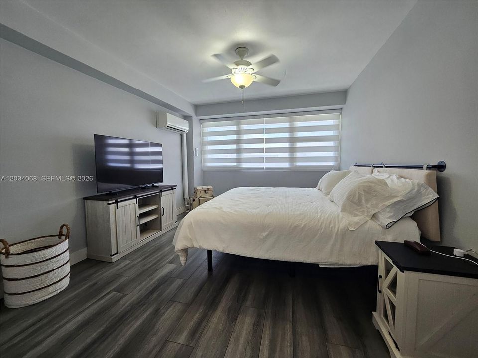 En Venta: $280,000 (1 camas, 1 baños, 805 Pies cuadrados)