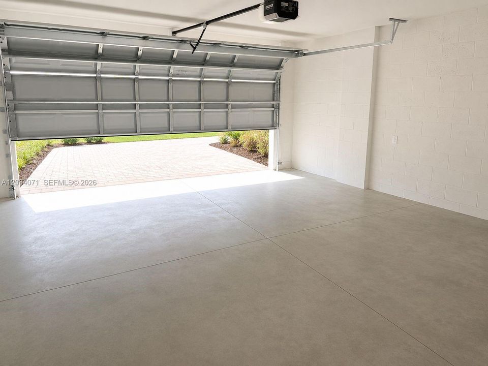 For Rent: $1,900 (3 beds, 2 baths, 0 Square Feet)