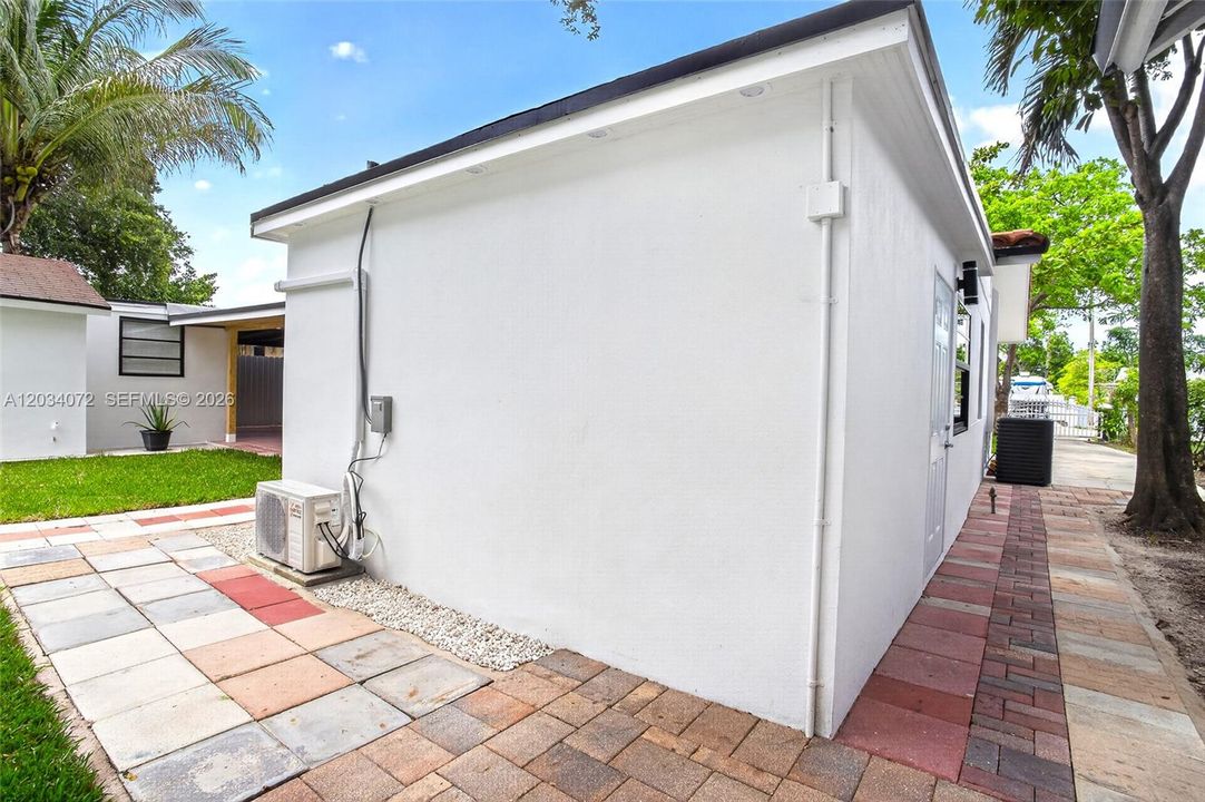 En Venta: $625,000 (6 camas, 5 baños, 925 Pies cuadrados)