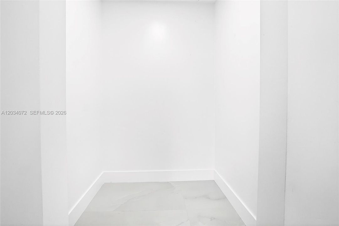 En Venta: $625,000 (6 camas, 5 baños, 925 Pies cuadrados)