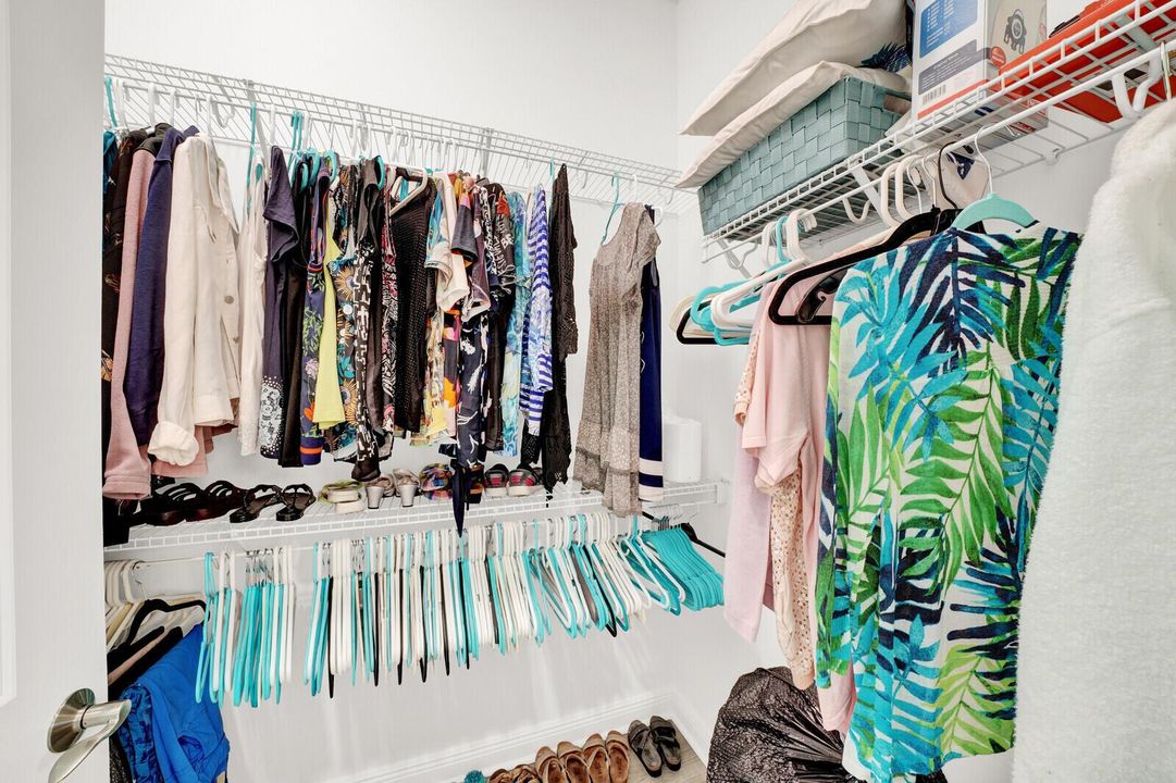 Walk In Closet