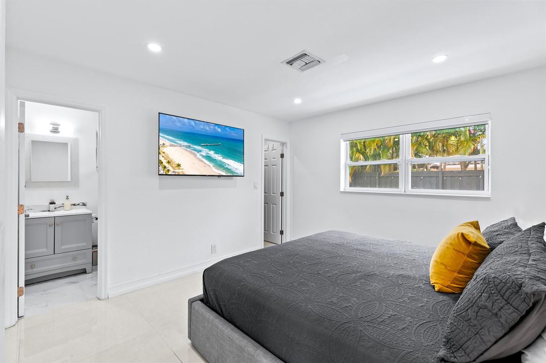 Master Bedroom - 3