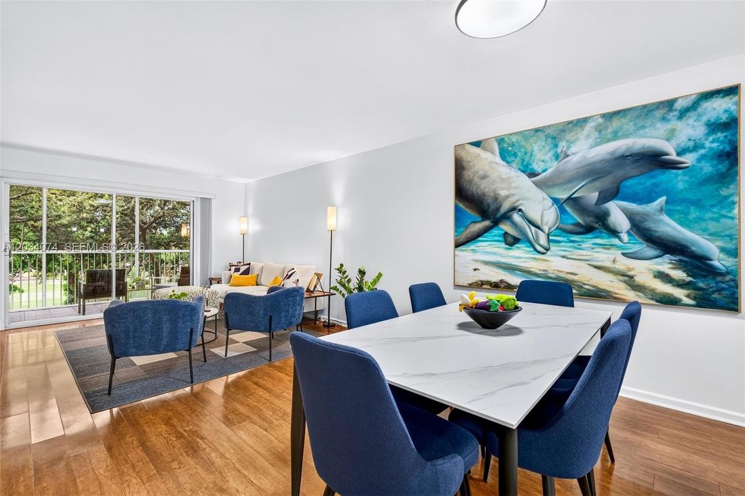 For Sale: $249,900 (2 beds, 2 baths, 1192 Square Feet)