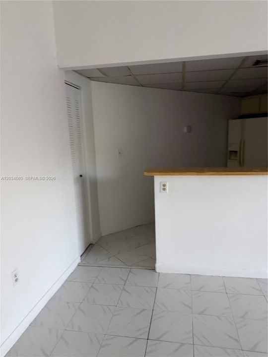 For Sale: $320,000 (2 beds, 2 baths, 1000 Square Feet)