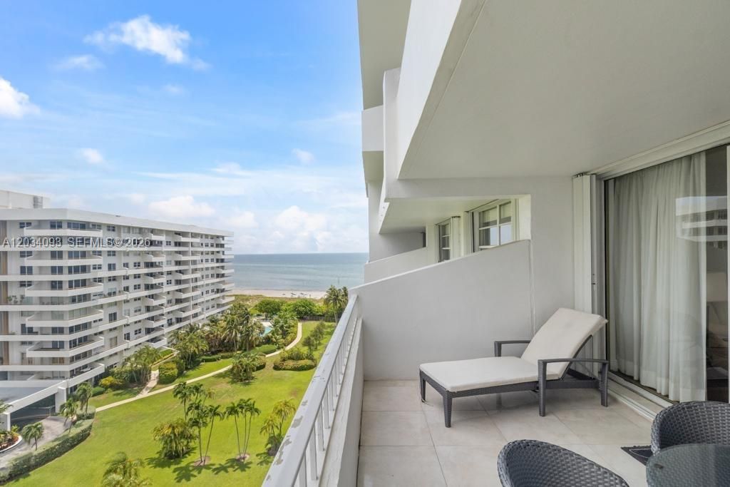For Rent: $5,100 (2 beds, 2 baths, 1260 Square Feet)