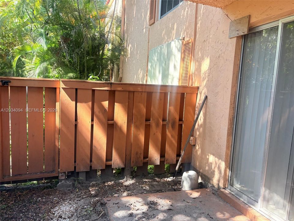 En Venta: $230,000 (1 camas, 1 baños, 672 Pies cuadrados)