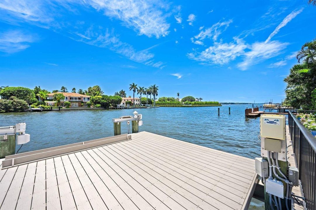 608 Island Drive - B5P9ZG(28)