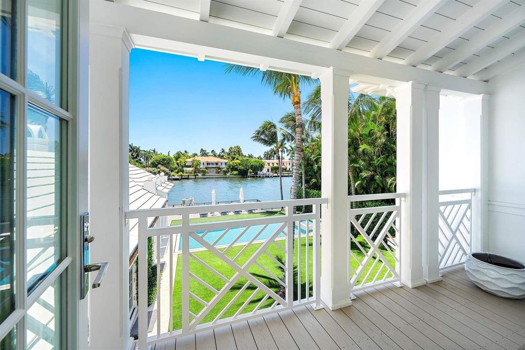 608 Island Drive - B5P9ZG(38)