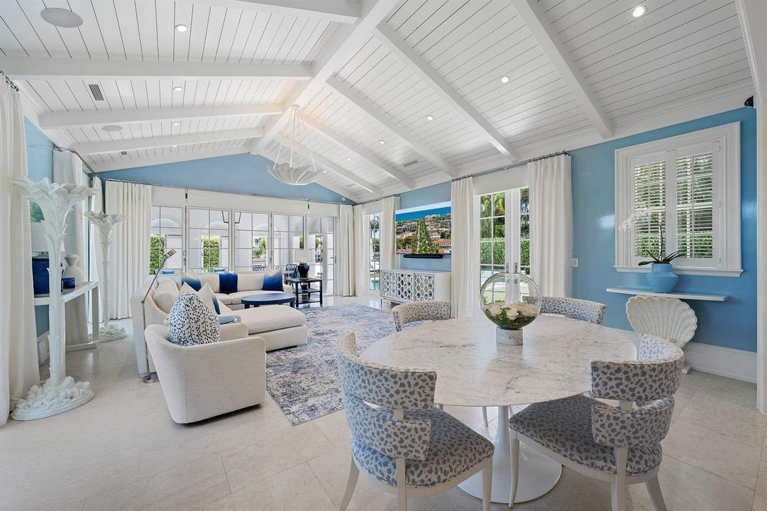 608 Island Drive - B5P9ZG(14)