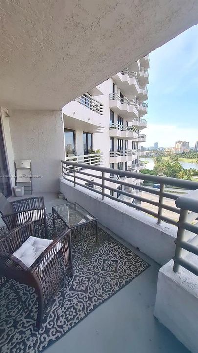 En Renta: $2,490 (1 camas, 2 baños, 1065 Pies cuadrados)