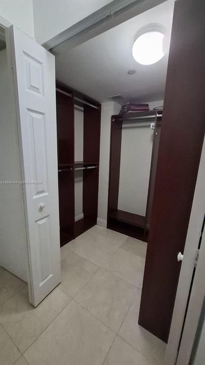 En Renta: $2,490 (1 camas, 2 baños, 1065 Pies cuadrados)