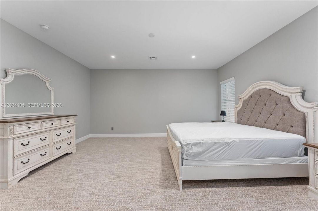 For Sale: $2,500,000 (0 beds, 0 baths, 5754 Square Feet)