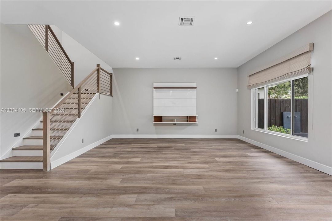 For Sale: $2,500,000 (0 beds, 0 baths, 5754 Square Feet)