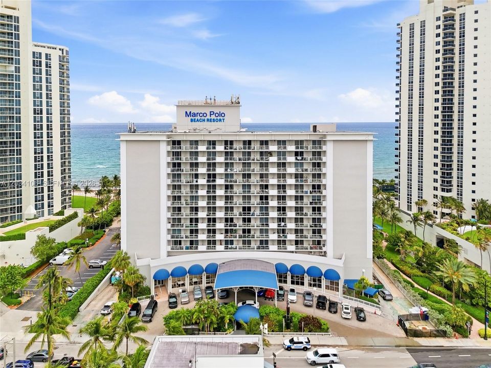 For Rent: $2,000 (1 beds, 1 baths, 360 Square Feet)