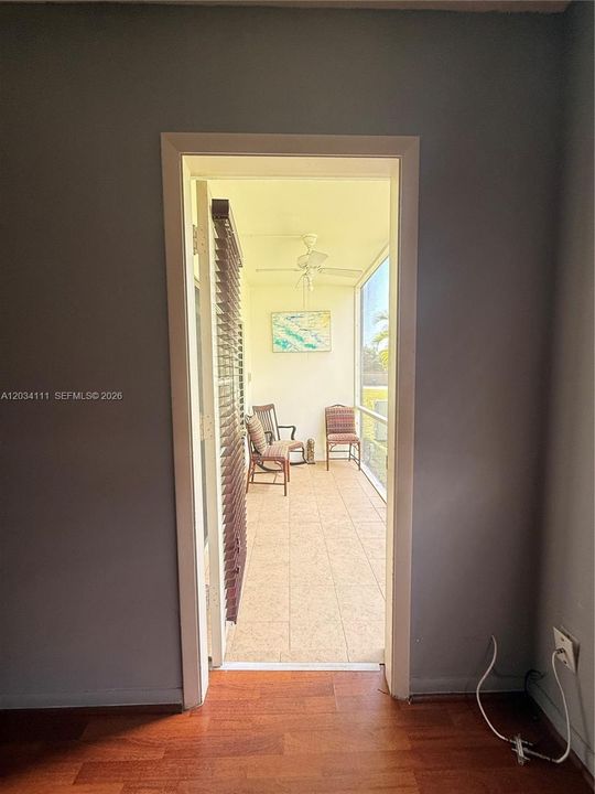 В аренду: $1,650 (1 спален, 1 ванн, 703 Квадратных фут)