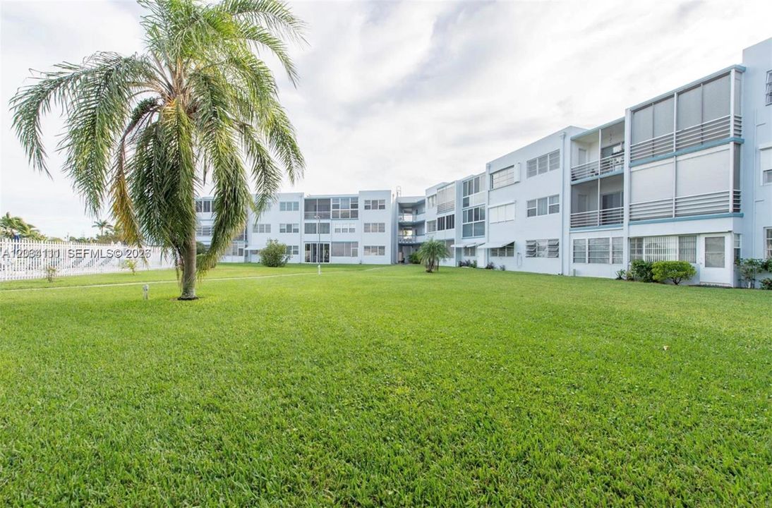 В аренду: $1,650 (1 спален, 1 ванн, 703 Квадратных фут)