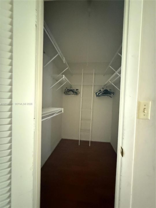 В аренду: $1,650 (1 спален, 1 ванн, 703 Квадратных фут)