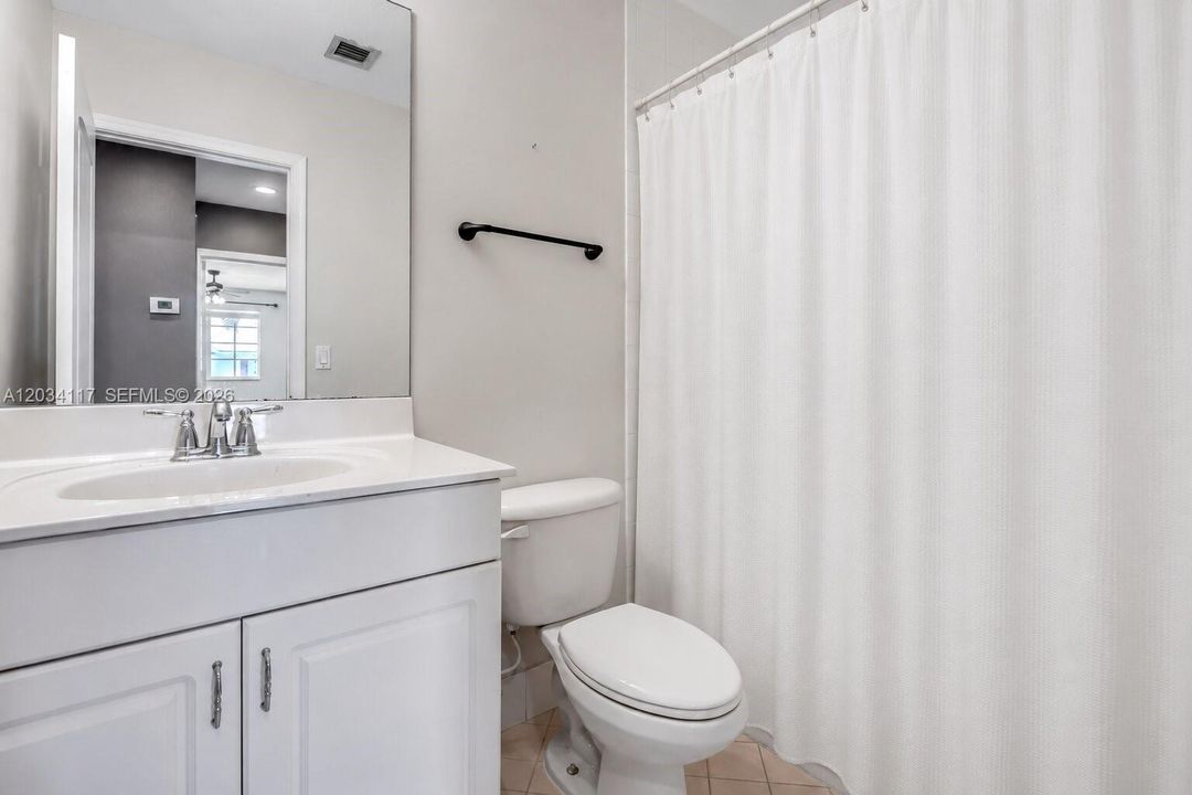For Sale: $475,000 (3 beds, 2 baths, 1696 Square Feet)
