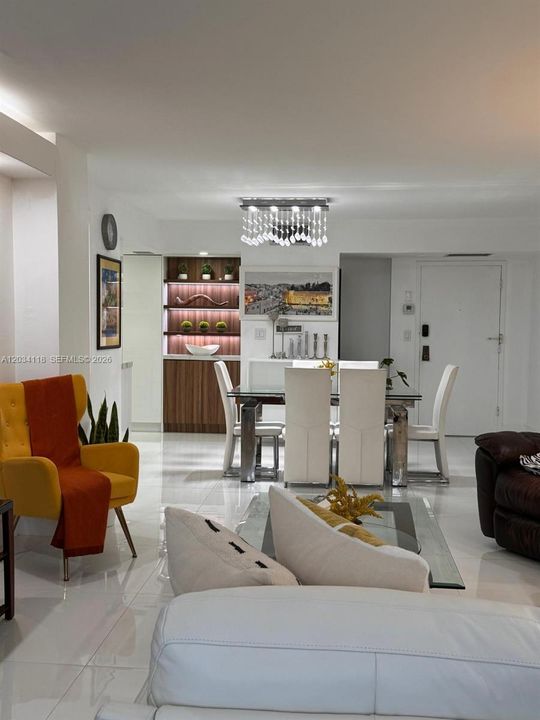 For Rent: $2,900 (1 beds, 2 baths, 1202 Square Feet)