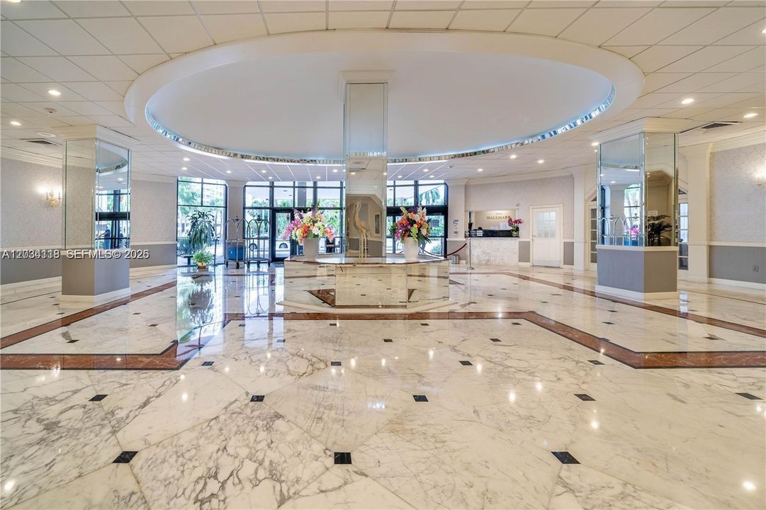 For Rent: $2,900 (1 beds, 2 baths, 1202 Square Feet)