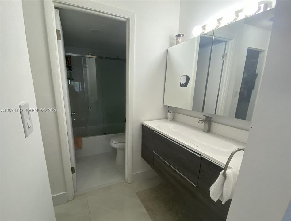 En Renta: $2,300 (2 camas, 2 baños, 1283 Pies cuadrados)