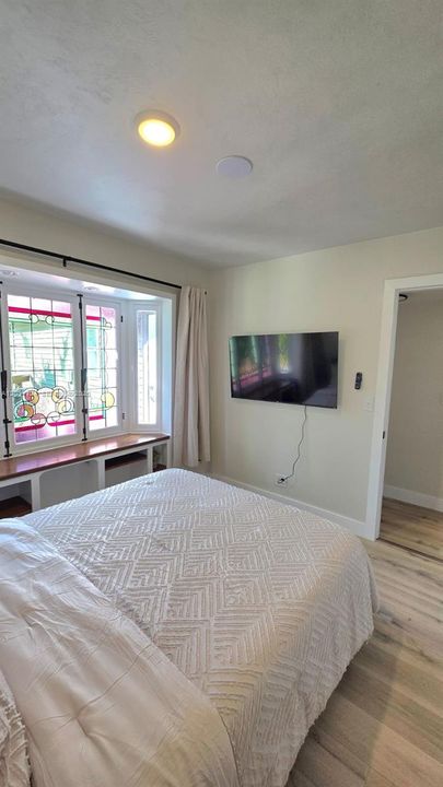 For Sale: $750,000 (3 beds, 2 baths, 0 Square Feet)