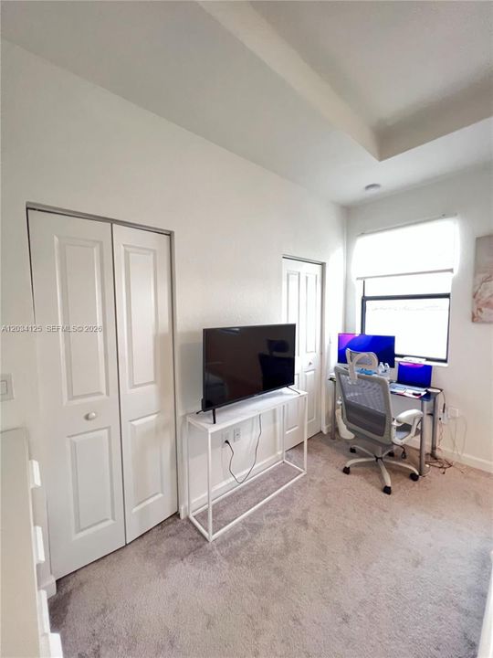For Rent: $3,630 (3 beds, 2 baths, 1378 Square Feet)