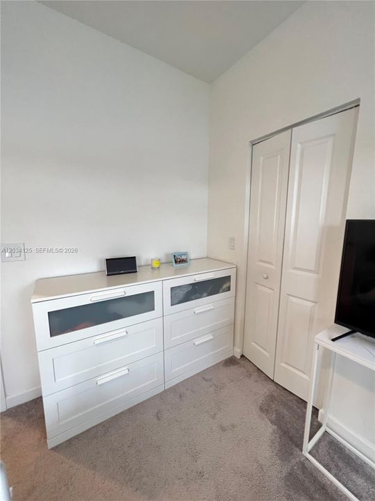 For Rent: $3,630 (3 beds, 2 baths, 1378 Square Feet)