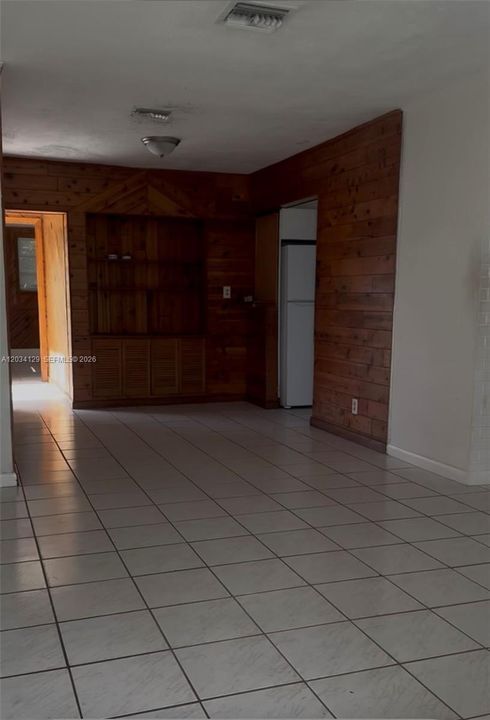 For Sale: $470,000 (3 beds, 2 baths, 1355 Square Feet)
