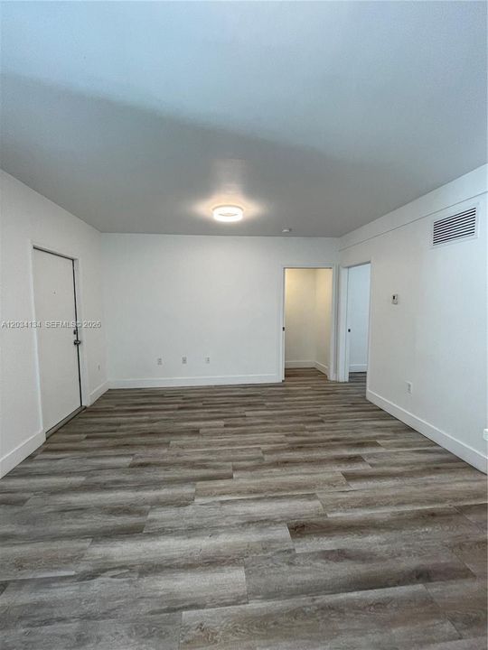 В аренду: $2,300 (1 спален, 1 ванн, 659 Квадратных фут)