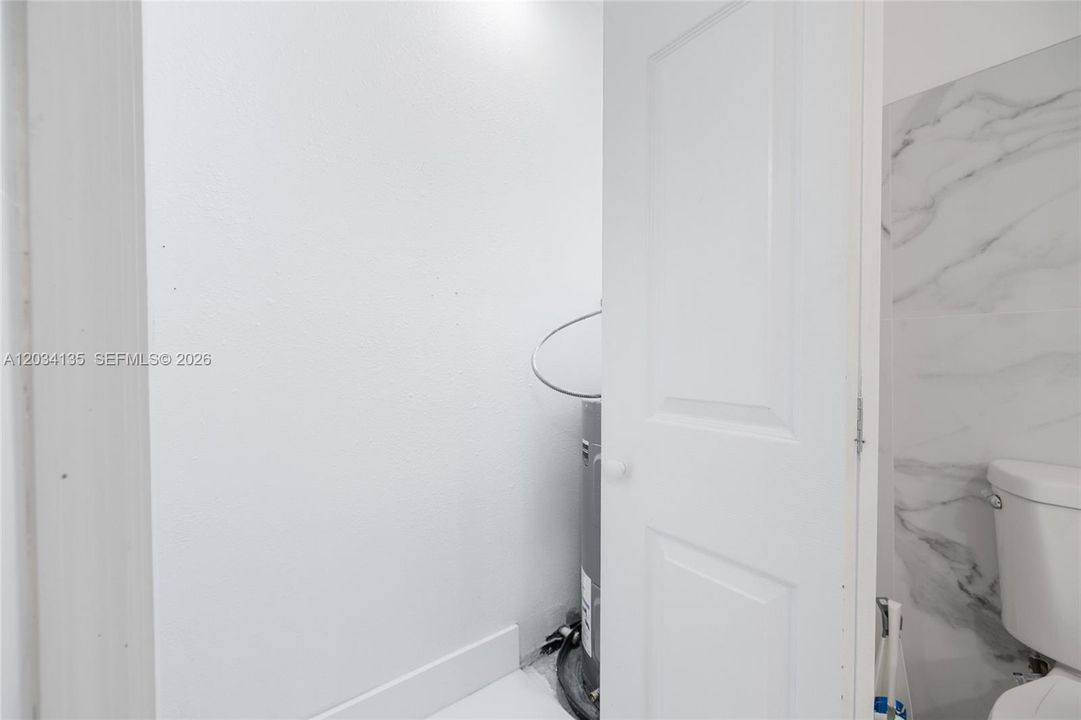 For Rent: $4,800 (3 beds, 3 baths, 1744 Square Feet)