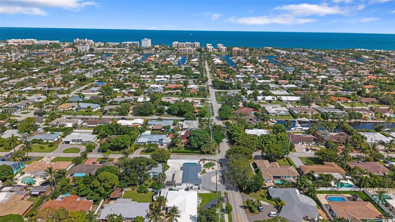 For Rent: $4,800 (3 beds, 3 baths, 1744 Square Feet)