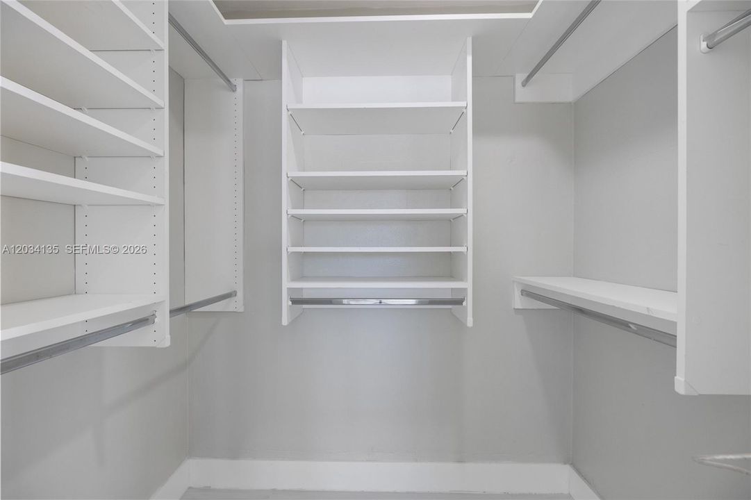 For Rent: $4,800 (3 beds, 3 baths, 1744 Square Feet)