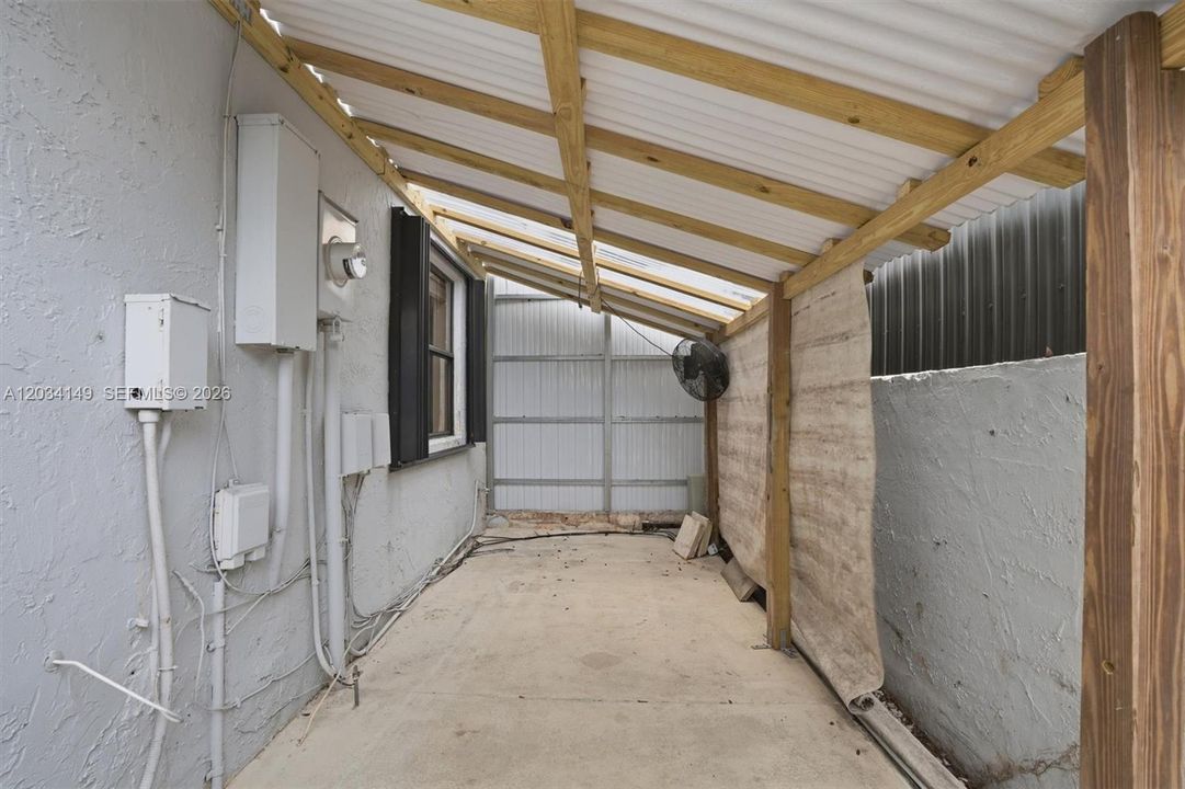 For Sale: $380,000 (3 beds, 2 baths, 1200 Square Feet)