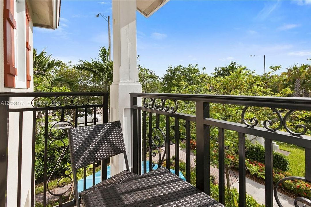 Active With Contract: $3,800 (4 beds, 3 baths, 2132 Square Feet)