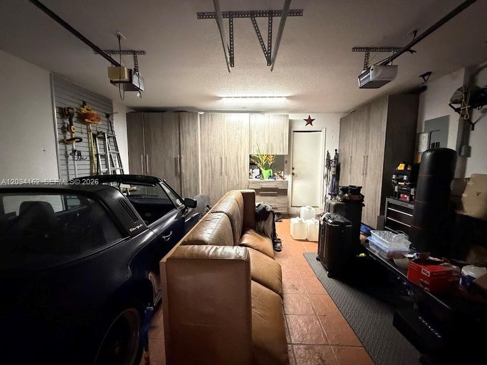 En Renta: $5,500 (4 camas, 2 baños, 2138 Pies cuadrados)