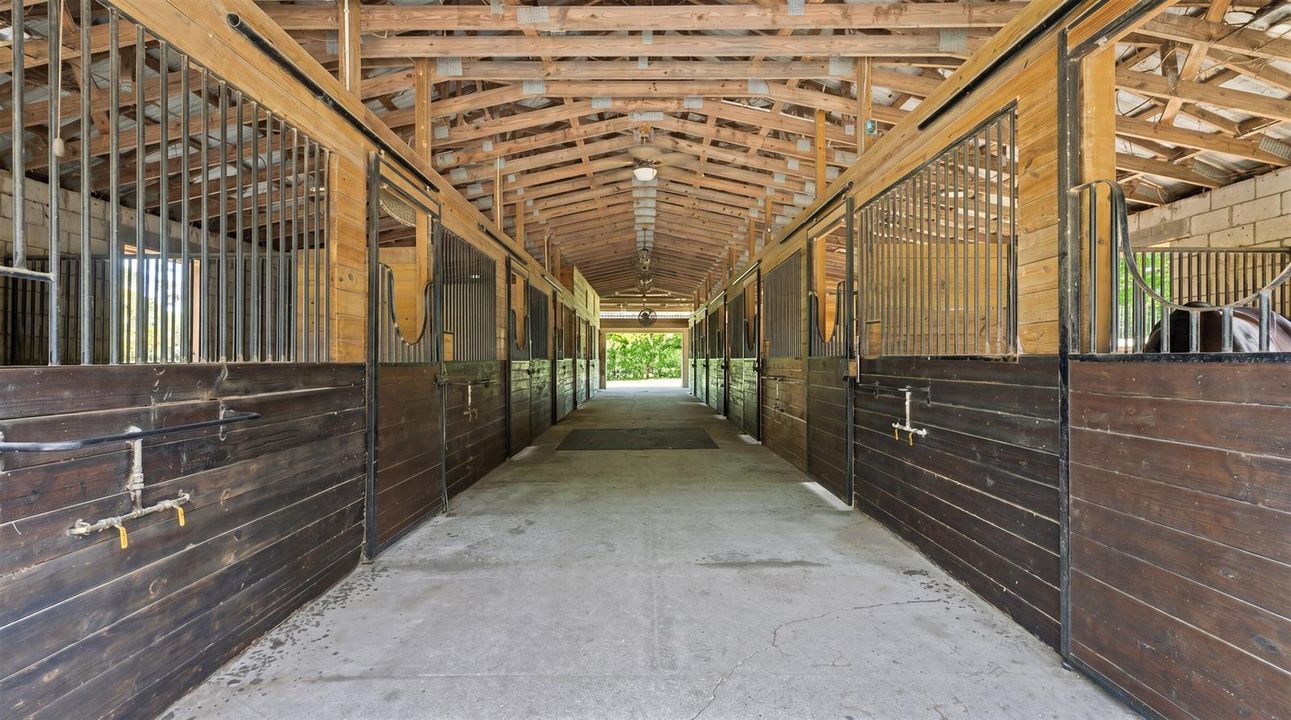 40-2910 Doe Trail
