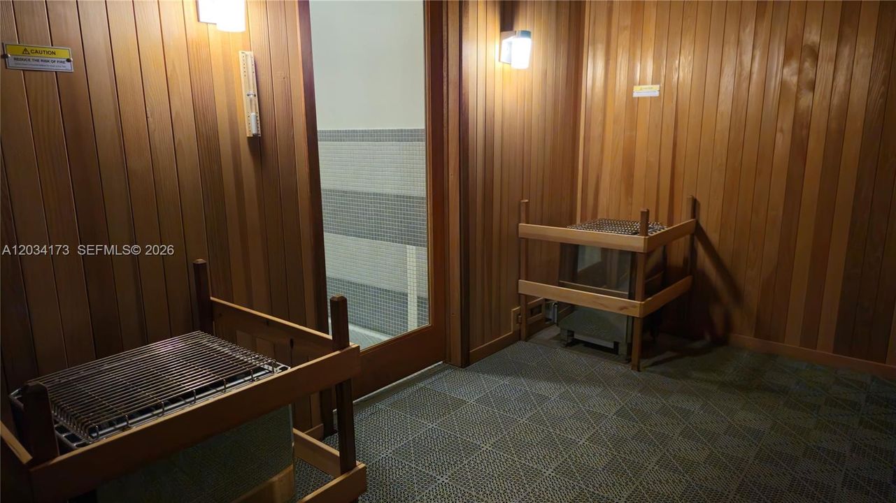 For Rent: $2,850 (1 beds, 1 baths, 799 Square Feet)